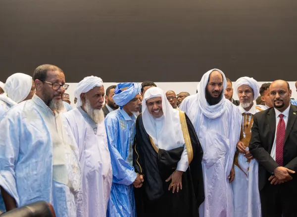 افریقی مسلمانوں کو اسلامی ربط اور امت کے مضبوط تعلق سے قریب کرنے کے لئے