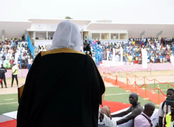 *رئيس غينيا بيساو وأمين عام رابطة العالم الإسلامي يدشّنان مسابقة "تيجان النور القرآنية" الأبرز من نوعها في الغرب الأفريقي*