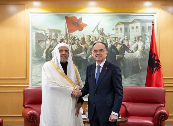 The President of the Republic of Albania, Mr. Bajram Begaj, received at the Presidential Palace in the capital, Tirana, the Secretary General, President of the Organization of Muslim Scholars, Sheikh Mohammed Alissa.