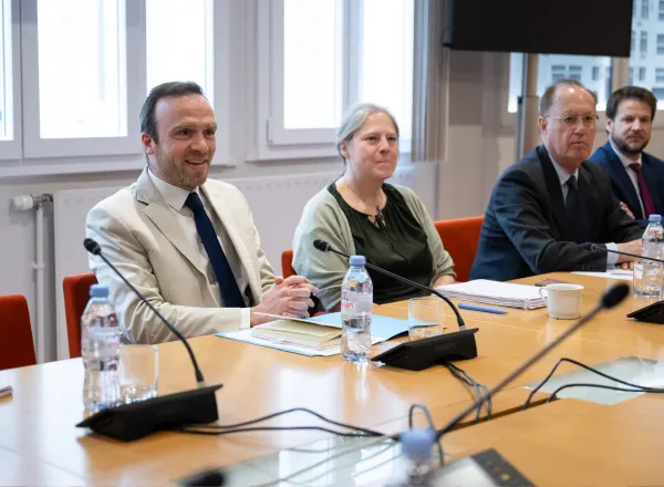 L’Institut français des relations internationales (IFRI), à Paris, a organisé un séminaire pour le Secrétaire général et Président de l’Organisation des savants musulmans, le cheikh Mohammed Alissa