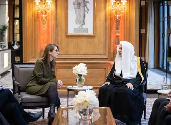 Le Secrétaire général de la Ligue islamique mondiale rencontre plusieurs ministres français