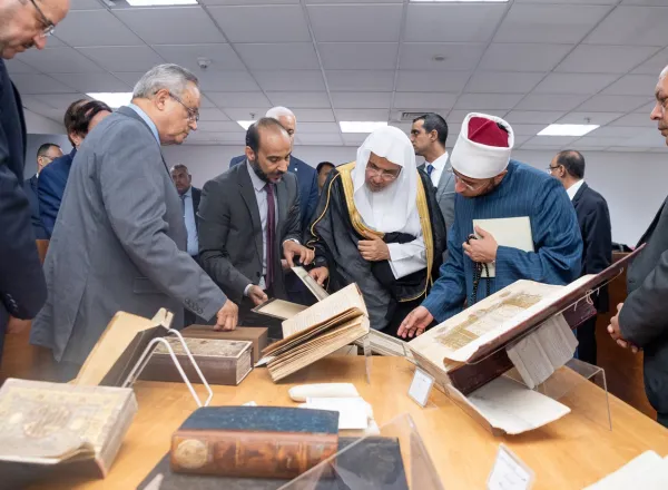 Excellency Sheikh Dr. Mohammed Alissa, Secretary-General of the MWL, delivered a lecture on the East and the West at the Bibliotheca Alexandrina.