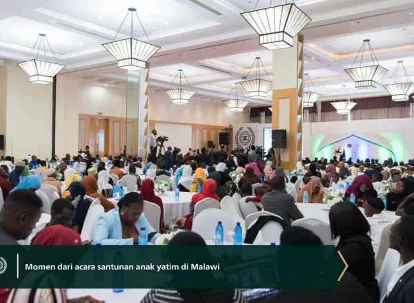 Sebagai penghormatan terhadap 6 ribu anak yatim yang diasuh oleh LMD.. Liga Muslim Dunia merayakan programnya yang ditujukan untuk anak-anak yatim di Republik Malawi, dengan kehadiran Yang Mulia Presiden