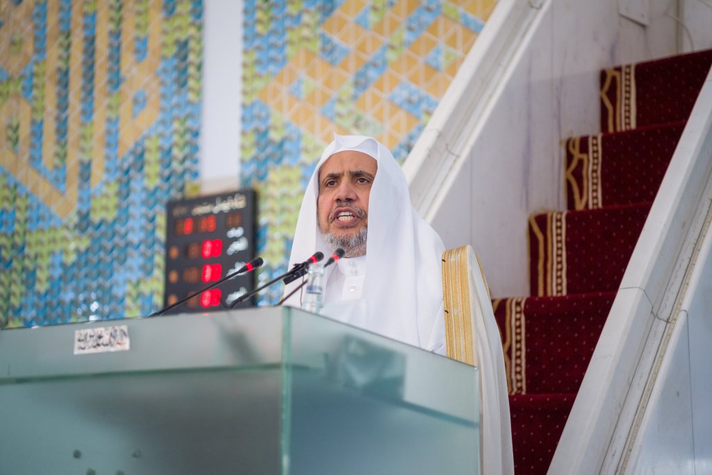 اس وقت جاری ہے.. عزت مآب شیخ ڈاکٹر محمد العیسی شاہ فیصل مسجد اسلام آباد کے منبر سے خطاب کرتے ہوئے:
